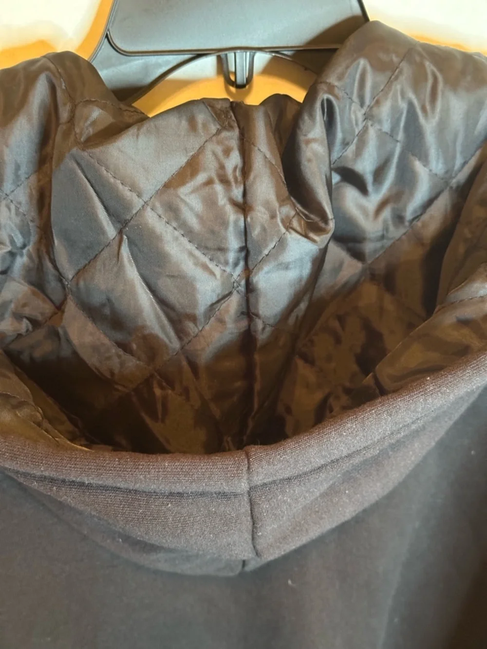 NWT Carhartt Black Quilted-Lining Zip Hoodie with Gold Logo Tag, size L - Picture 6 of 7